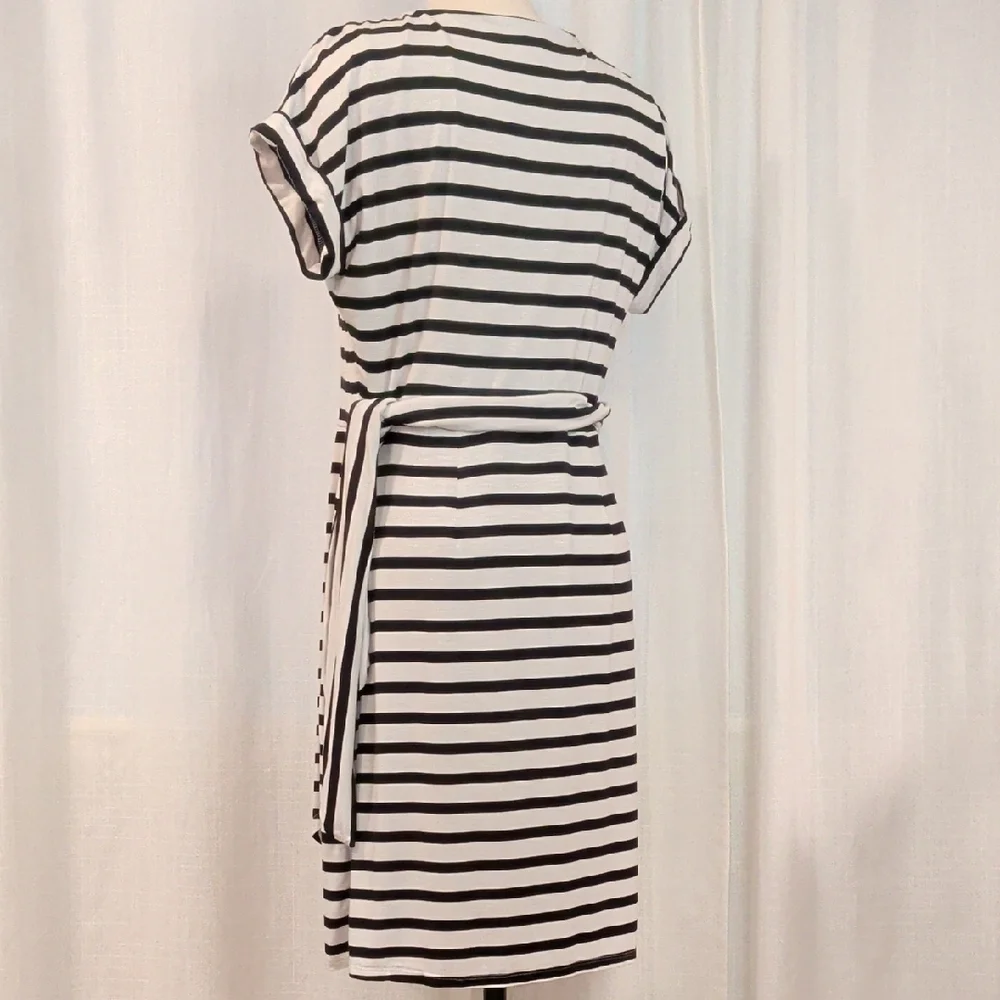 Comfy B&W Striped Wrap Dress